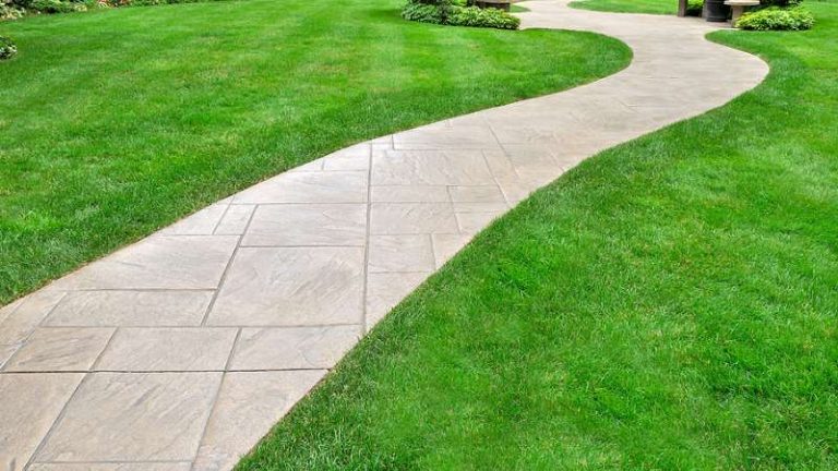 Affordable Front Yard Landscaping Projects To Improve Your Curb Appeal